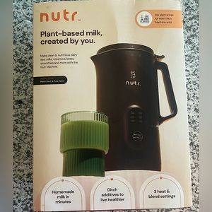 Nutr plant-based milk maker